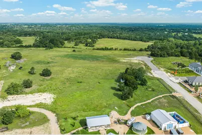 109 Compound Lane, Round Top, TX 78954 - Photo 16