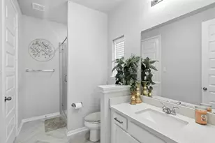 17497 Chestnut Cove Dr, Conroe, TX 77302 - Photo 8