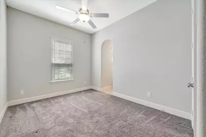 13603 Bellwick Valley Lane, Houston, TX 77059 - Photo 18