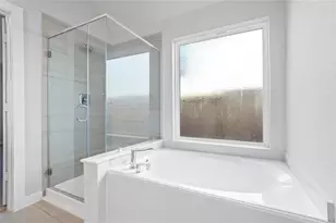 1715 Pecan Woods, Conroe, TX 77301 - Photo 8