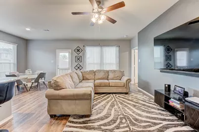 9214 Penfield Drive, Rosharon, TX 77583 - Photo 8