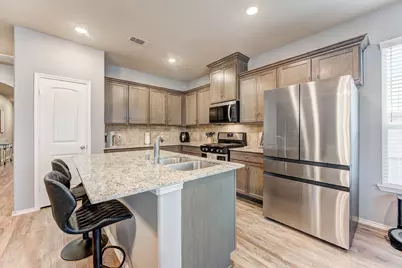 9214 Penfield Drive, Rosharon, TX 77583 - Photo 14