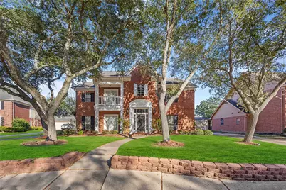 16322 Hazy Pines Court, Pasadena, TX 77059 - Photo 2