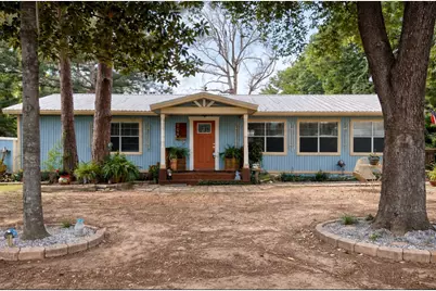 104 W Paradise Drive, Trinity, TX 75862 - Photo 1
