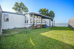 3110 Bay Oaks Harbor Dr, Baytown, TX 77523 - Photo 14