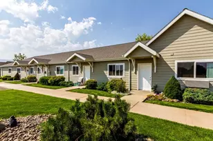 10700 Emily Dr, Island City, OR 97850 - Photo 8