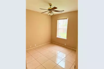 10610 Sugar Place Court, Sugar Land, TX 77498 - Photo 14