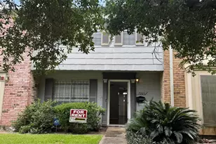 7925 Grove Ridge Dr, Houston, TX 77061 - Photo 2