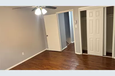 7925 Grove Ridge Drive, Houston, TX 77061 - Photo 16