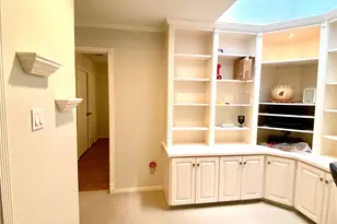 7350 Kirby Dr, Houston, TX 77030 - Photo 10