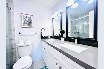 1910 Huge Oaks Street, Houston, TX 77055 - Photo 8