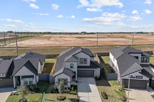 16923 Warm Glow Ct, Hockley, TX 77447 - Photo 32