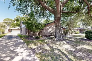 18231 Barbuda Ln, Houston, TX 77058 - Photo 34