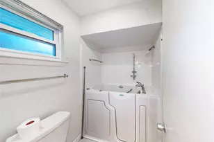18231 Barbuda Ln, Houston, TX 77058 - Photo 26
