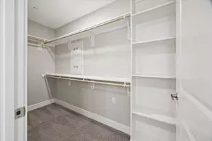 9757 Katy Freeway, Houston, TX 77024 - Photo 12
