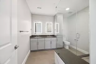 9757 Katy Freeway, Houston, TX 77024 - Photo 14