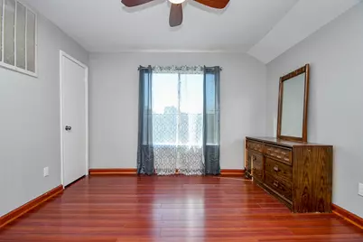 11414 Chariot Drive, Stafford, TX 77477 - Photo 10