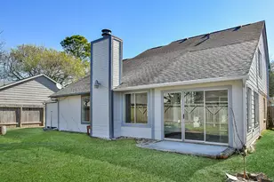 11414 Chariot Dr, Stafford, TX 77477 - Photo 30