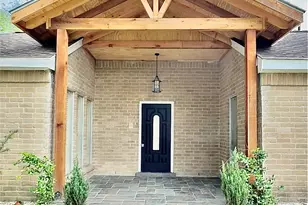 14307 Piping Rock, Houston, TX 77077 - Photo 2