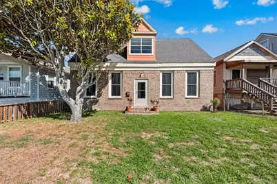1614 Avenue O, Galveston, TX 77550 - Photo 2