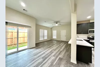 863 B Arbor Pines Ct, Conroe, TX 77303 - Photo 6