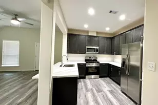 863 B Arbor Pines Ct, Conroe, TX 77303 - Photo 8
