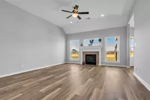 1075 Harrisburg Rd, Brenham, TX 77833 - Photo 12