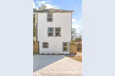 8330 Parker Road #A-B, Houston, TX 77078 - Photo 2