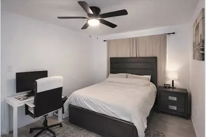 10907 Sageriver Drive, Houston, TX 77089 - Photo 6