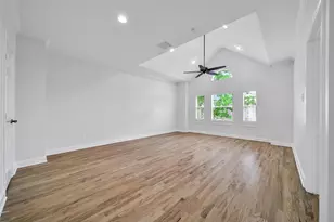 5341 Kiam St, Houston, TX 77007 - Photo 14