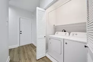5341 Kiam St, Houston, TX 77007 - Photo 18