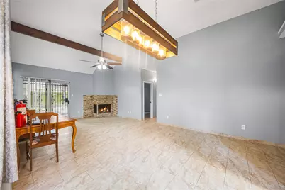 8107 Summer Trail Drive, Houston, TX 77040 - Photo 6
