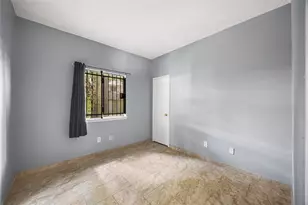 8107 Summer Trail Dr, Houston, TX 77040 - Photo 14