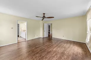 235 Royal Oaks, Huntsville, TX 77320 - Photo 16