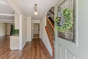 235 Royal Oaks, Huntsville, TX 77320 - Photo 4