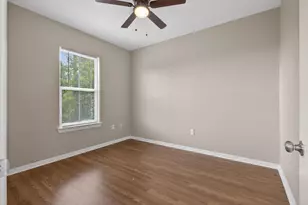 2212 Victory St, Galveston, TX 77551 - Photo 10