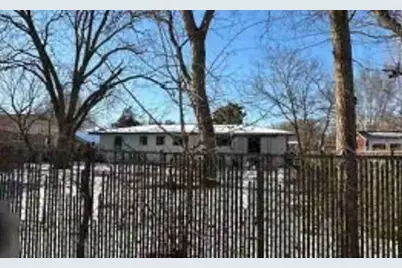 1109 Nugent Street, Bowie, TX 76230 - Photo 4