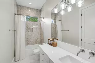 3918 Floyd St, Houston, TX 77007 - Photo 26