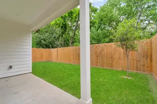2813 Drew St, Houston, TX 77004 - Photo 32