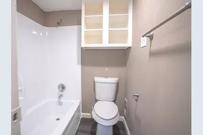 928 Memorial Village Drive #22, Houston, TX 77024 - Photo 8