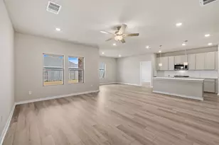 1915 Stargazer Ln, Angleton, TX 77515 - Photo 12