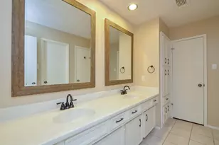 3027 Colonial Dr, Sugar Land, TX 77479 - Photo 20