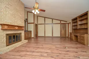 3027 Colonial Dr, Sugar Land, TX 77479 - Photo 16