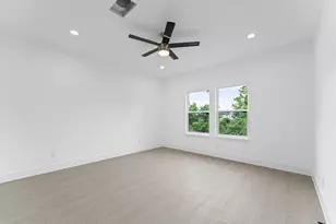 3135 Crane St, Houston, TX 77026 - Photo 10