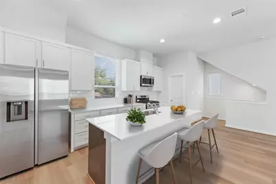 1013 Erin Street #U, Houston, TX 77009 - Photo 6