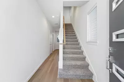1013 Erin Street #U, Houston, TX 77009 - Photo 2