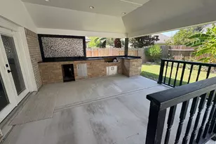 10201 Forest Spring Ln, Pearland, TX 77584 - Photo 24