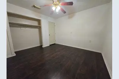 9621 Sweetwater Lane, Houston, TX 77037 - Photo 12