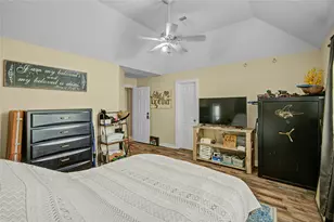 1000 Cardinal Dr, Richwood, TX 77566 - Photo 18
