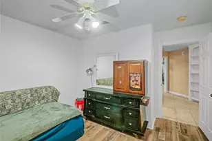 1000 Cardinal Dr, Richwood, TX 77566 - Photo 28